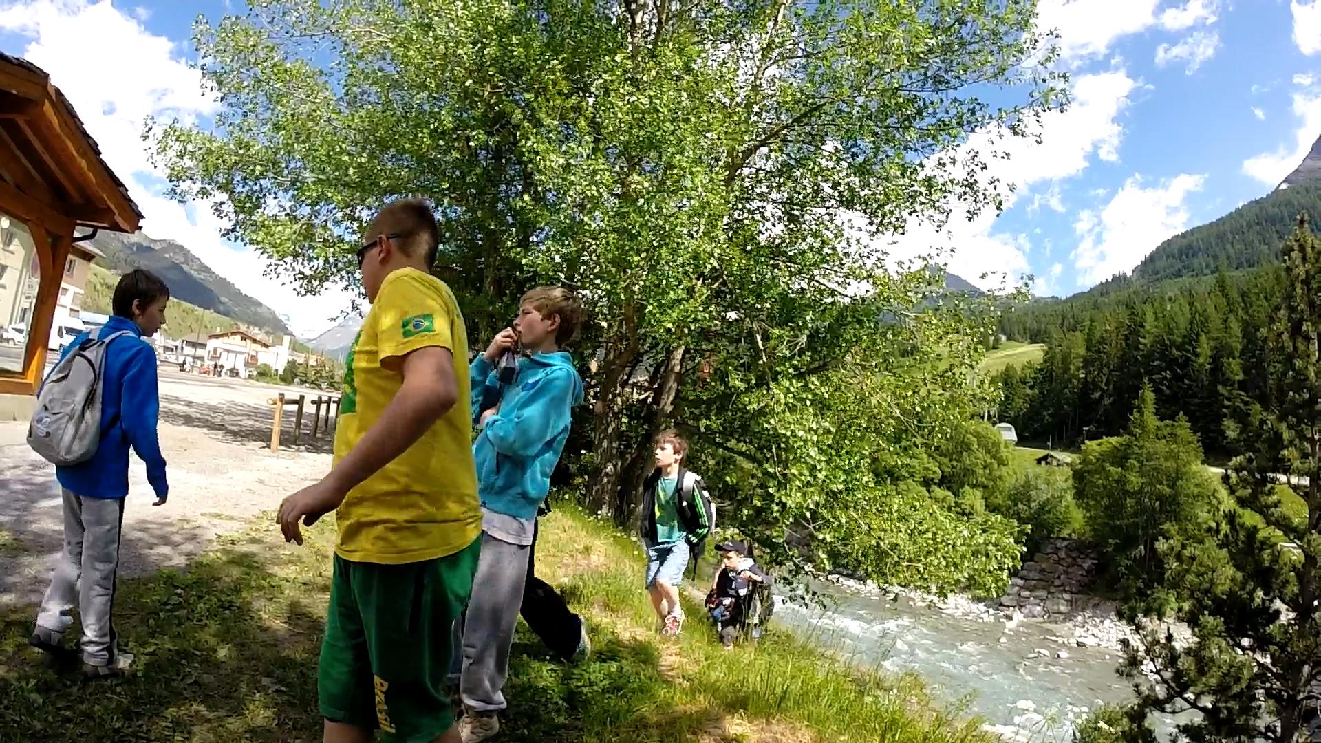 Aprèsmidi détente entre piscine et ballade Collège Mozart Bois d'Arcy